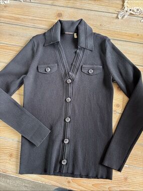 Ellie Tahari Black Button-Front Ribbed Knit Sweater